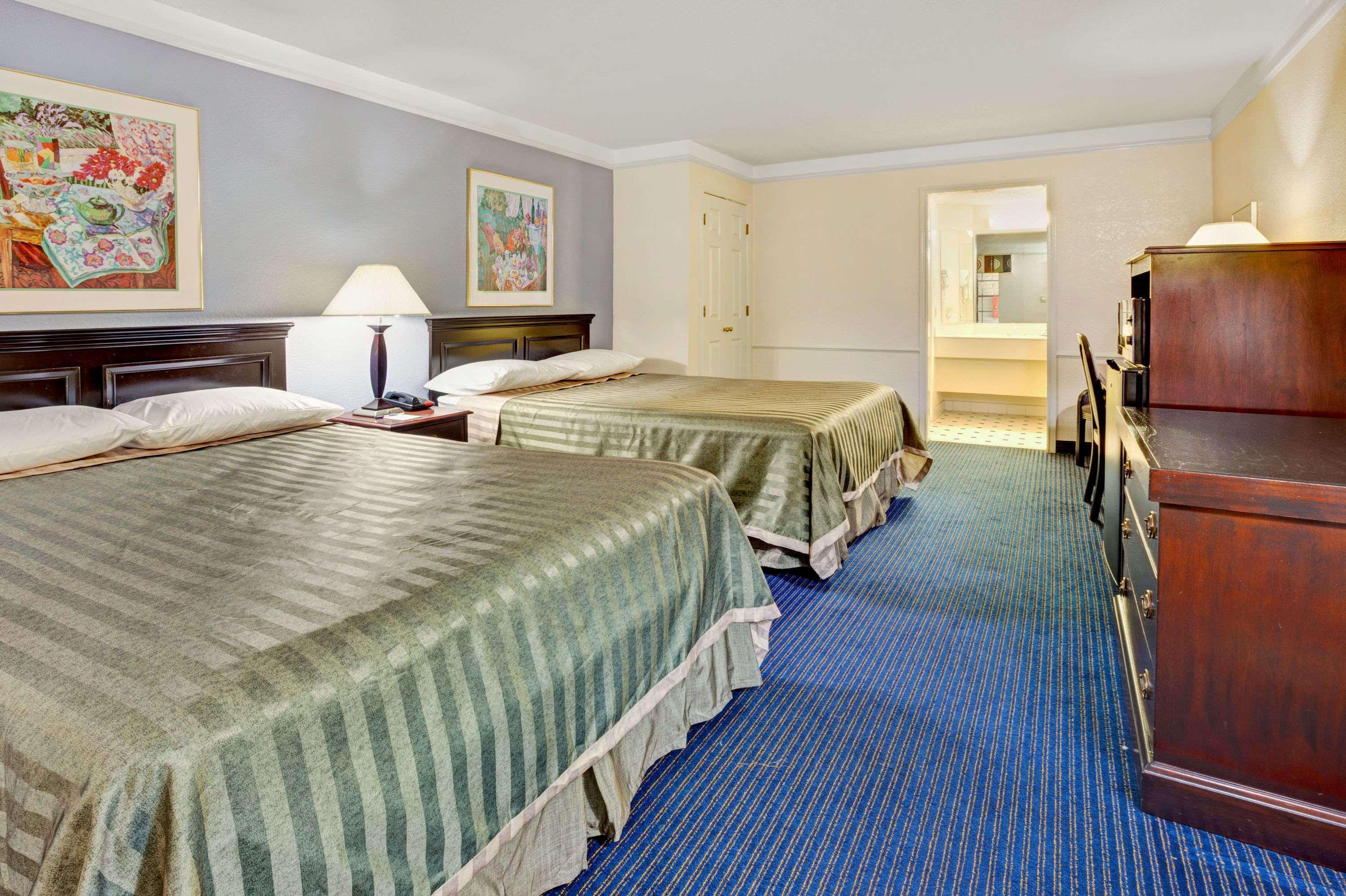 Travelodge By Wyndham North Richland Hills/Dallas/Ft Worth エクステリア 写真